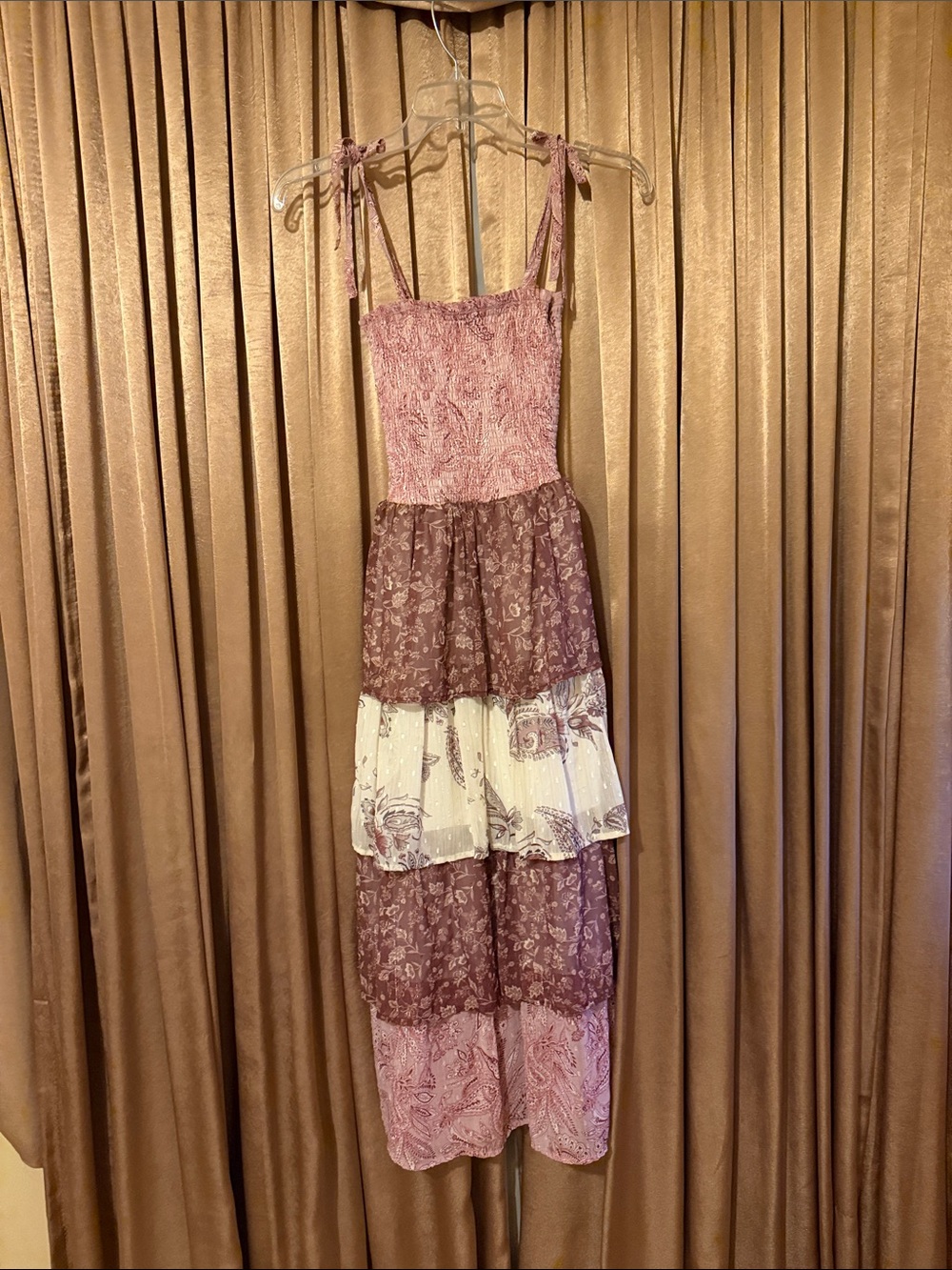 Francesca's Collections Mauve & Cream Tiered Maxi Dress